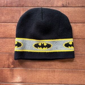 $5 Boys Black and Yellow Batman Beanie Hat Youth Small/Medium